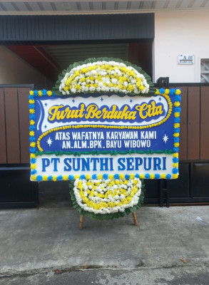 Papan Bunga Duka di Jerowaru